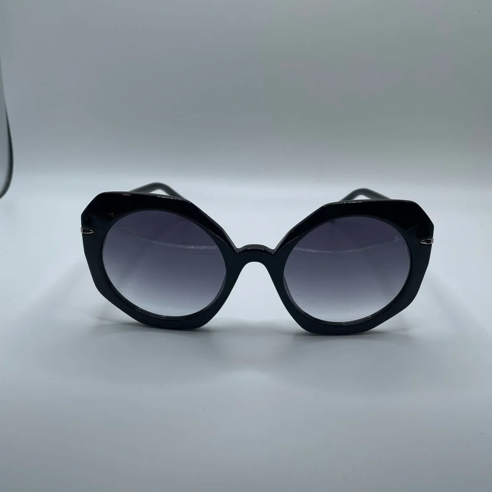 MITA SOLE Black Oversized Womens 100% Sustainable Sunglasses C2 54-22-145 NWOT